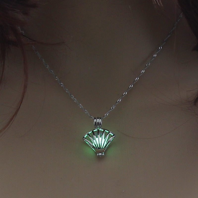 Colorful glow-in-the-dark Shell Necklace